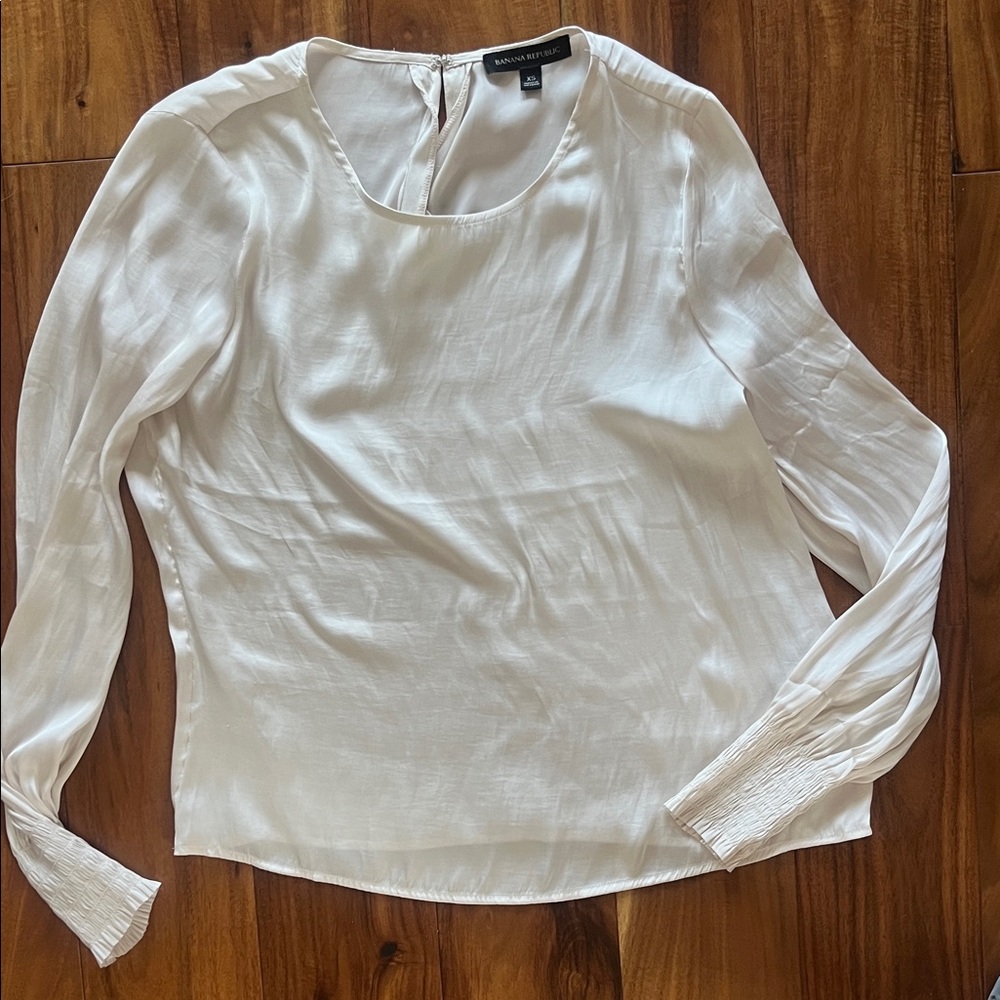 Banana Republic Cream Blouse